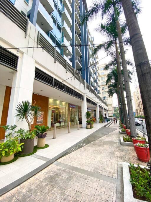 Lovely Unit With Free Wi-Fi & Netflix I Across Naia T3 Airport Manila Exterior photo